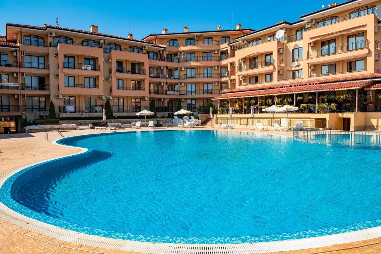 Menada Sky Dreams Apartments Свети-Влас Экстерьер фото